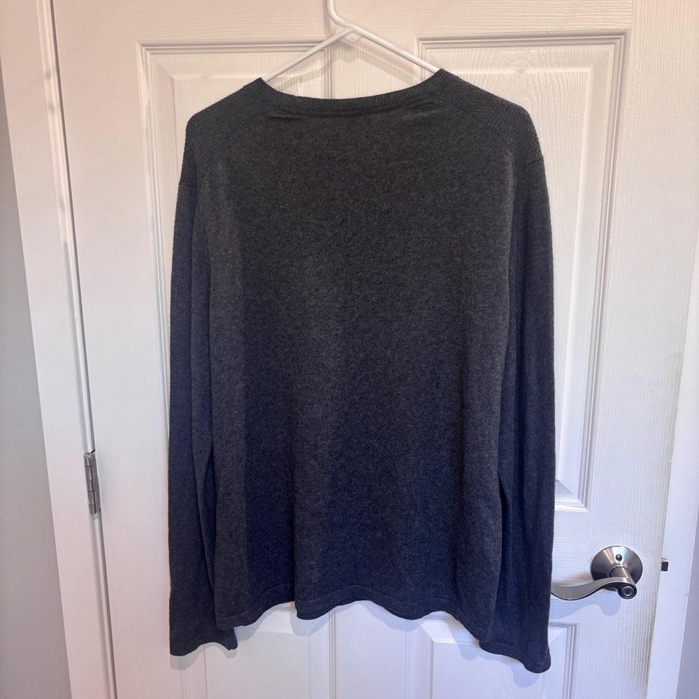 Vince Cashmere Blend Crewneck Long Sleeve Knit T-Shirt - Picture 2 of 4